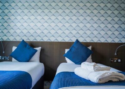 Draycote Hotel Room